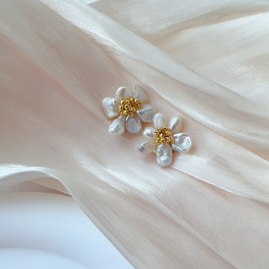 Natural Baroque Pearl Flower Earrings