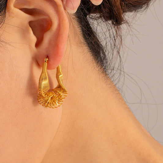 Wire Twiested Earrings (18K Gold Plated)